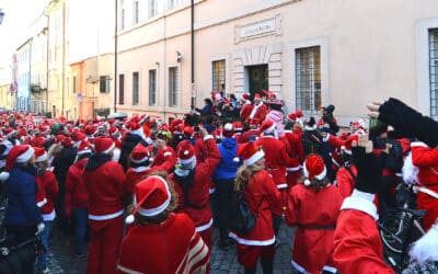 12 dicembre: torna la Pedalata dei Babbo Natale per le Case di Peter Pan