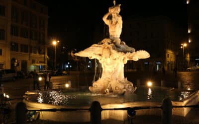 Peter Pan Onlus illumina d’oro la fontana del Tritone a Roma e accende la speranza per i bambini e gli adolescenti in lotta contro il cancro.